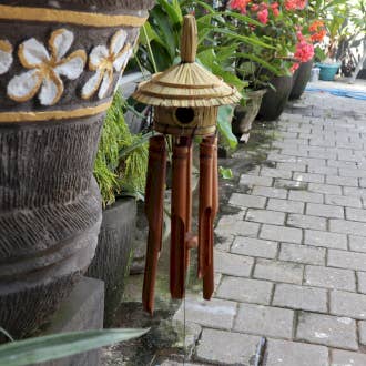 Vogelhuisje met windgong