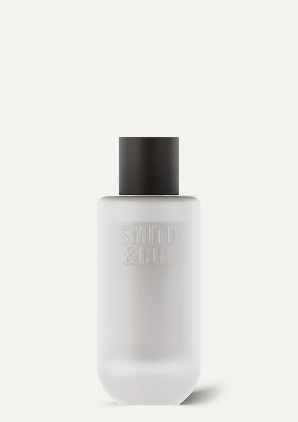Tonka & White Musk Room Spray   SMITH&CO. Hoofdafbeelding