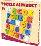 Houten alfabet puzzel met 26 verhoogde letters